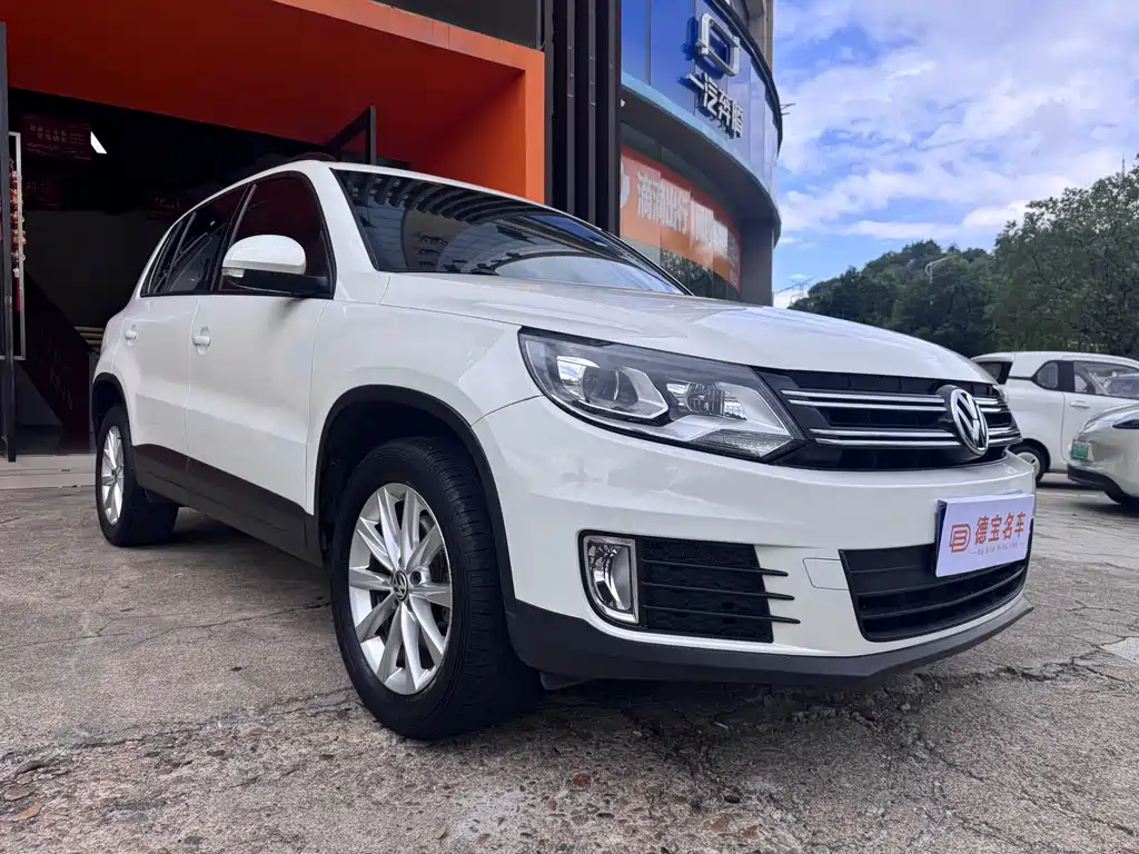 Volkswagen Tiguan — миниатюра 3