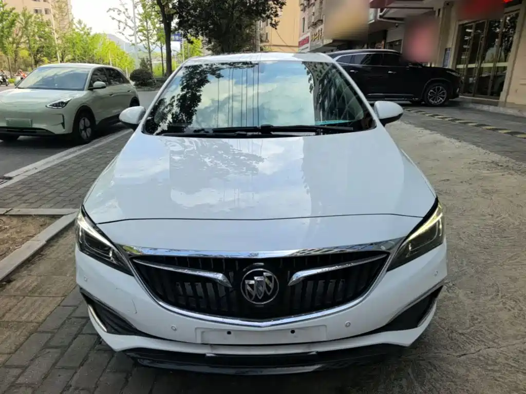 Buick Verano — миниатюра 3