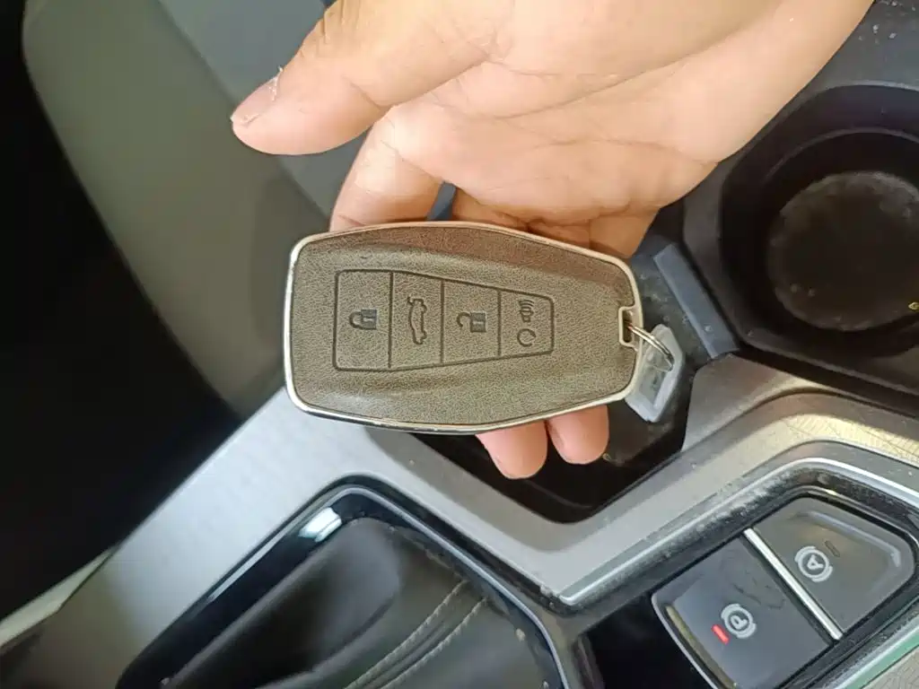 Geely Emgrand — миниатюра 9