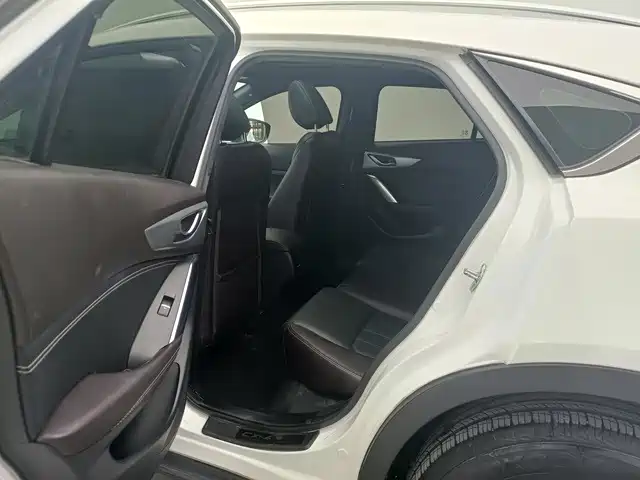 Mazda CX-4 — миниатюра 9
