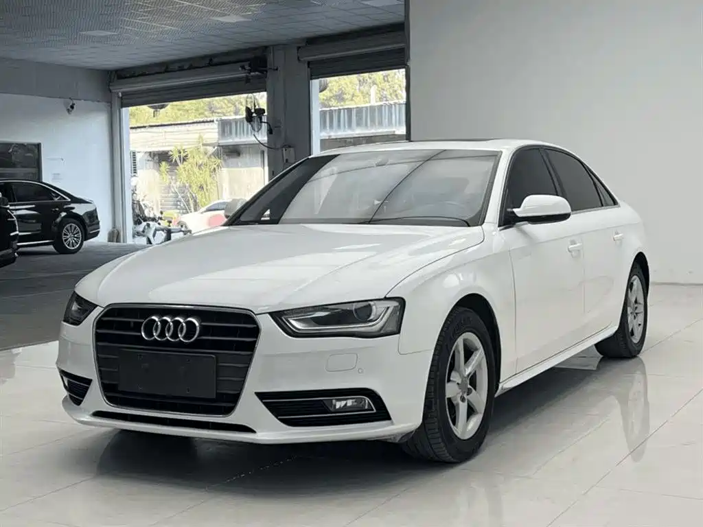 Audi A4L 2014
