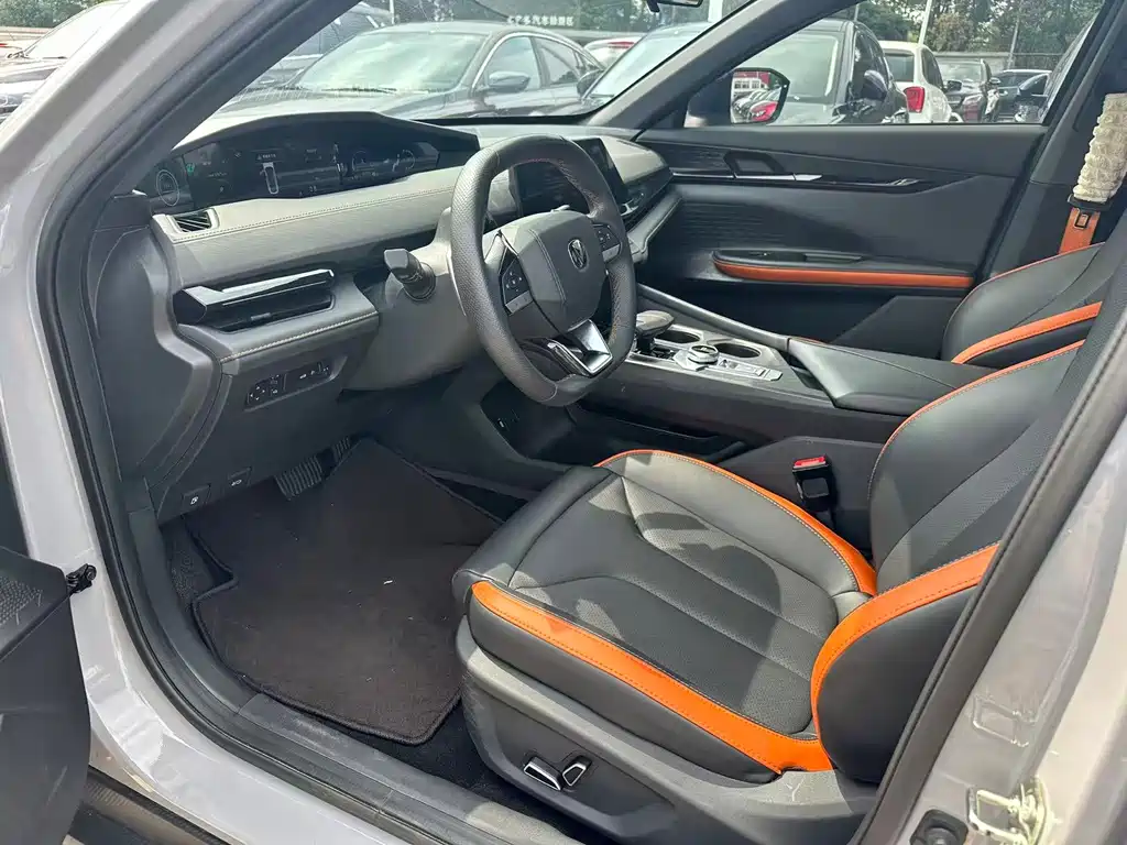Changan UNI-V — миниатюра 4