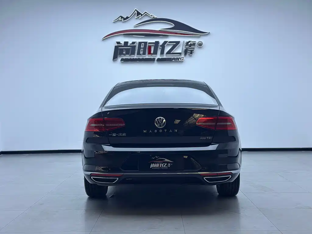 Volkswagen Magotan 2017 330TSI DSG Luxury