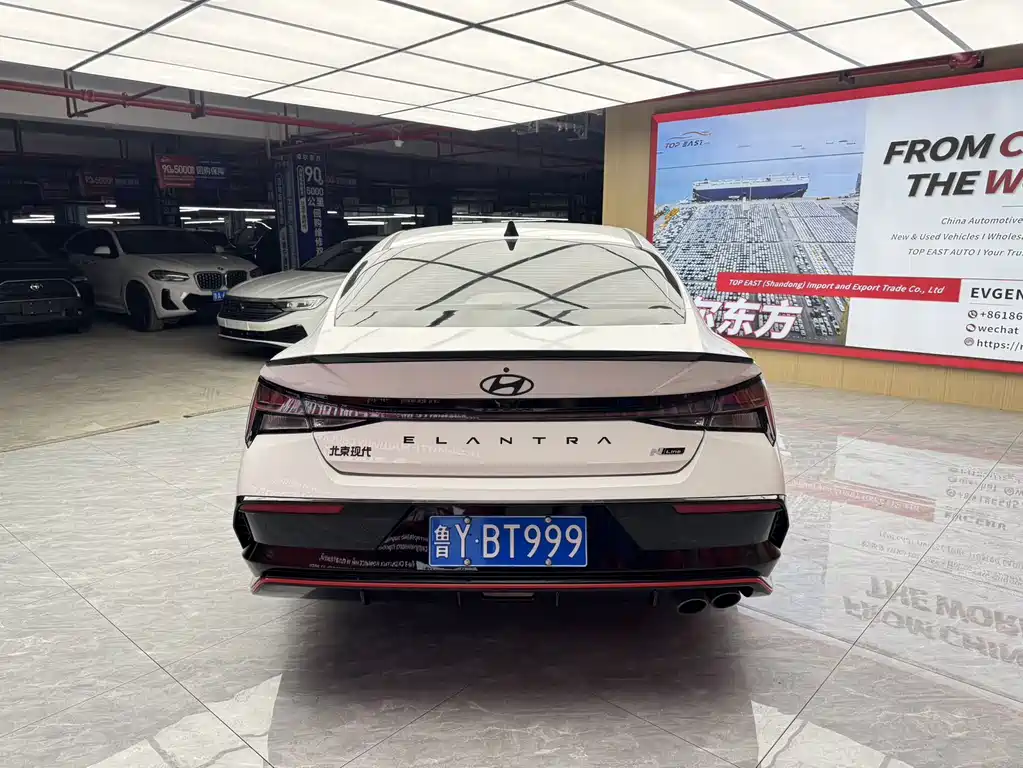Hyundai Elantra — миниатюра 6