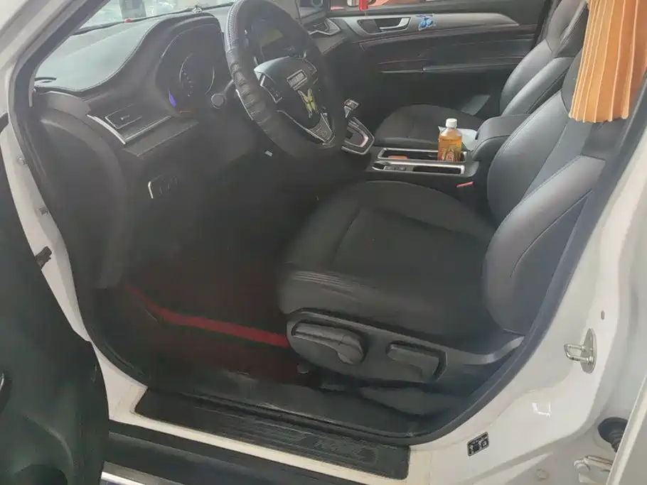 Haval M6 — миниатюра 9