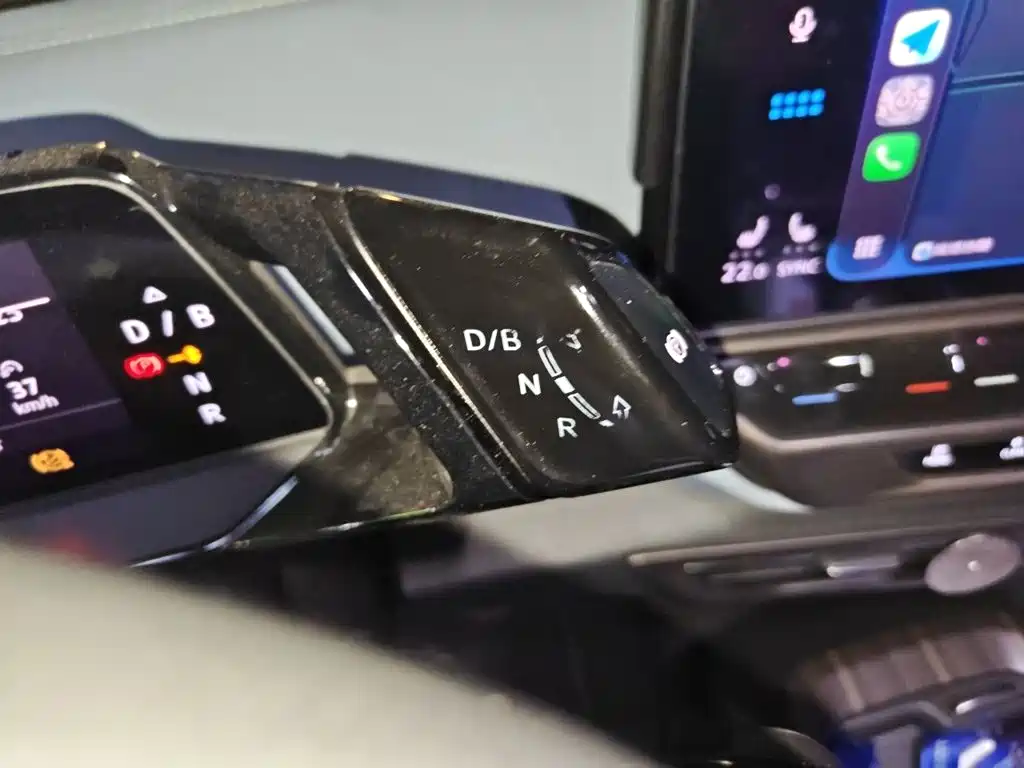 Volkswagen ID.4 X — миниатюра 10