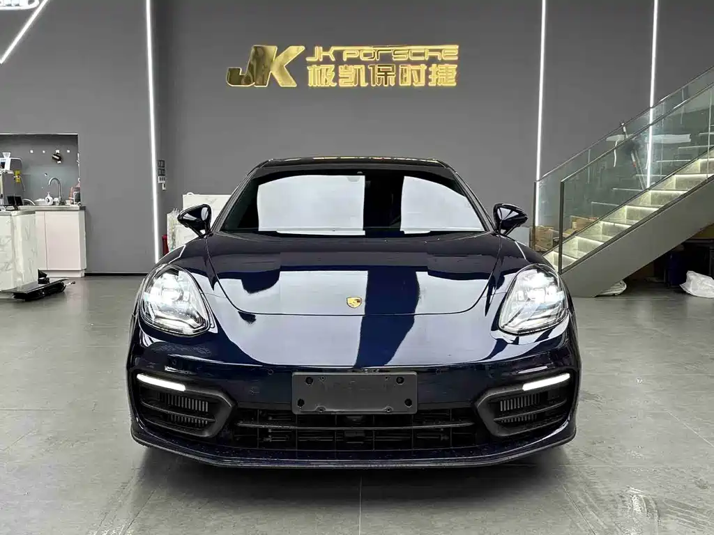 Porsche Panamera — миниатюра 2