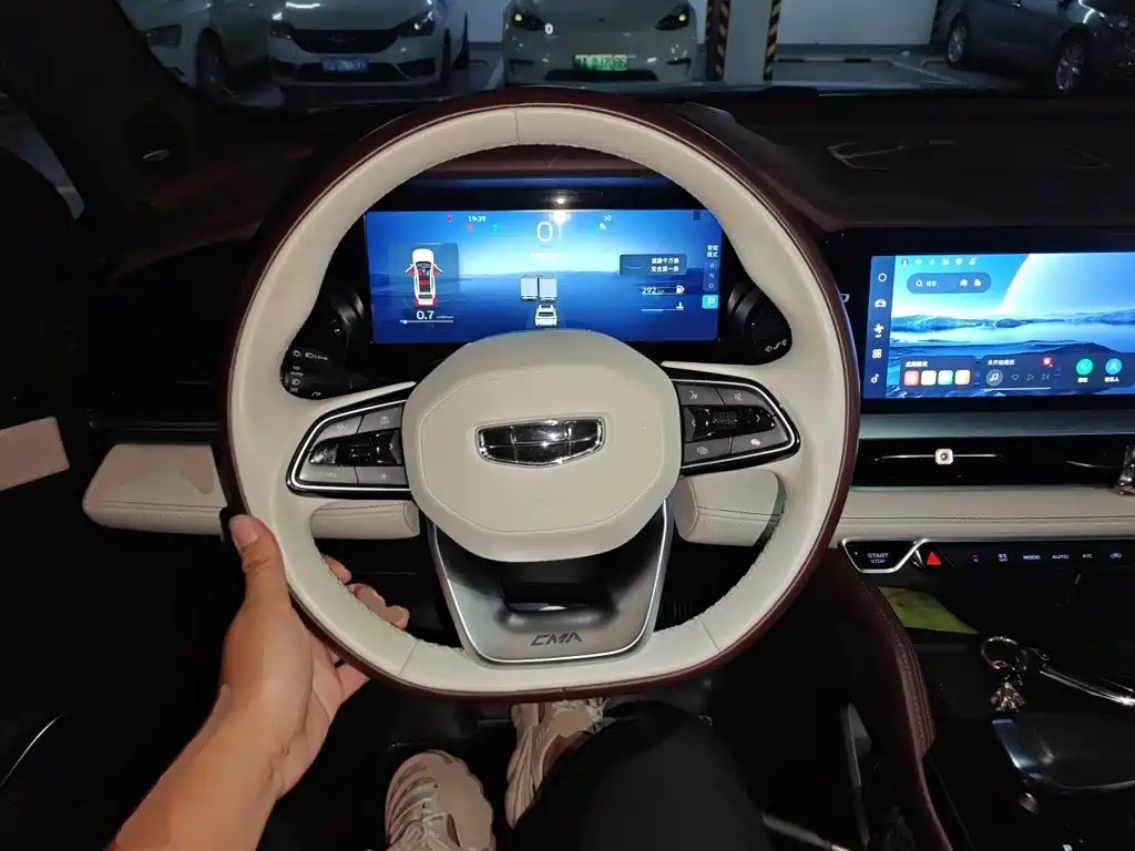 Geely Xingyue L — миниатюра 6