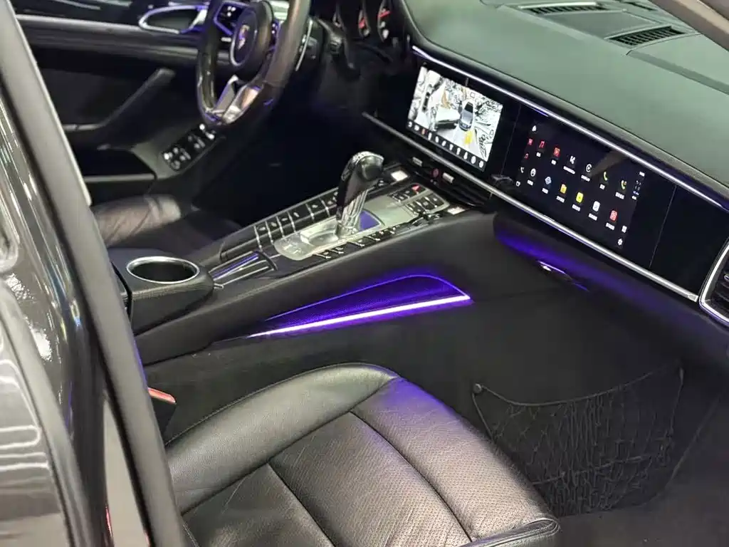 Porsche Panamera — миниатюра 7