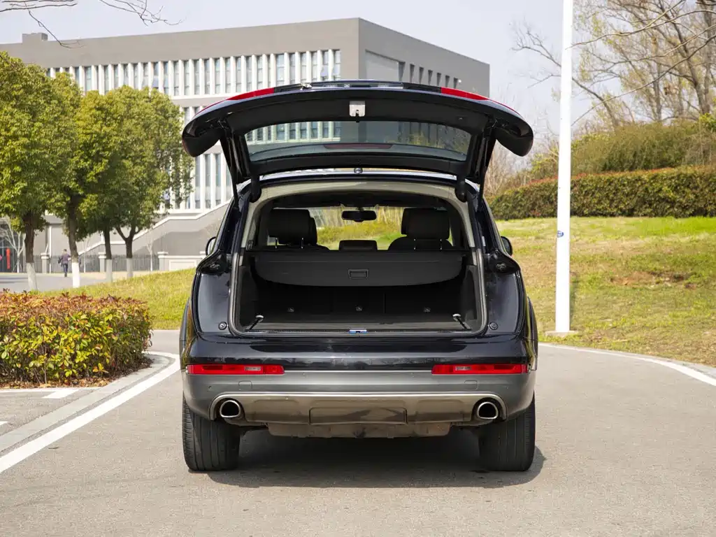 Audi Q7 — миниатюра 8