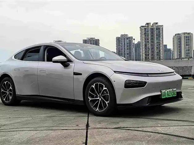 XPeng P7 — миниатюра 7