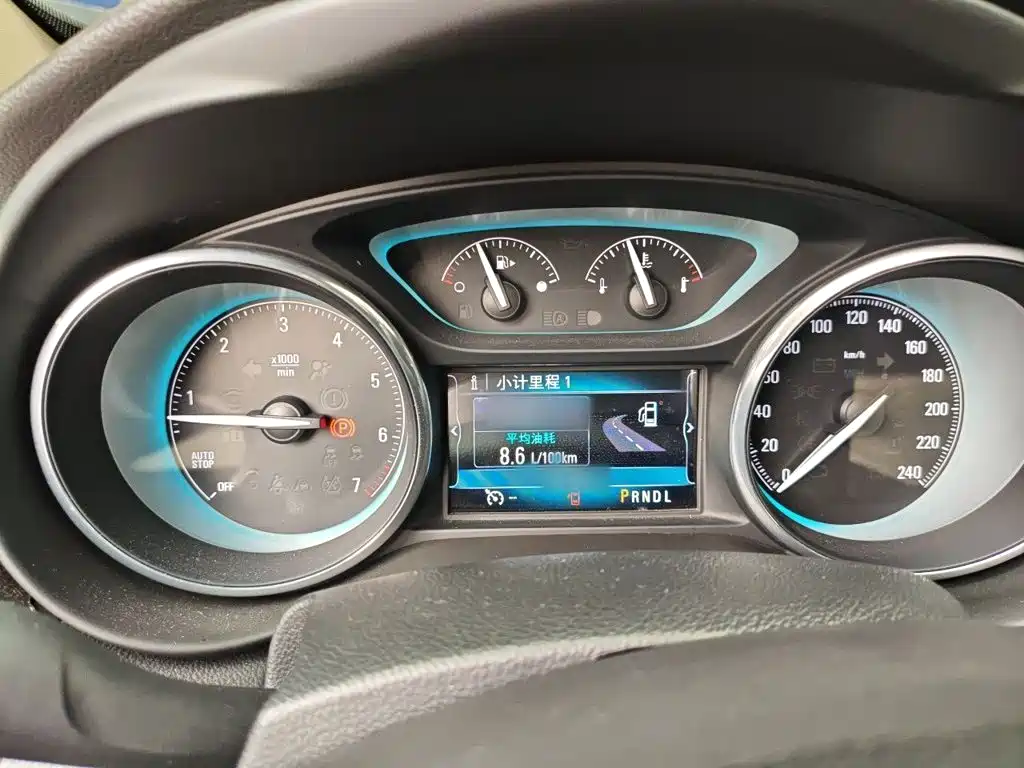 Buick Envision Plus — миниатюра 4