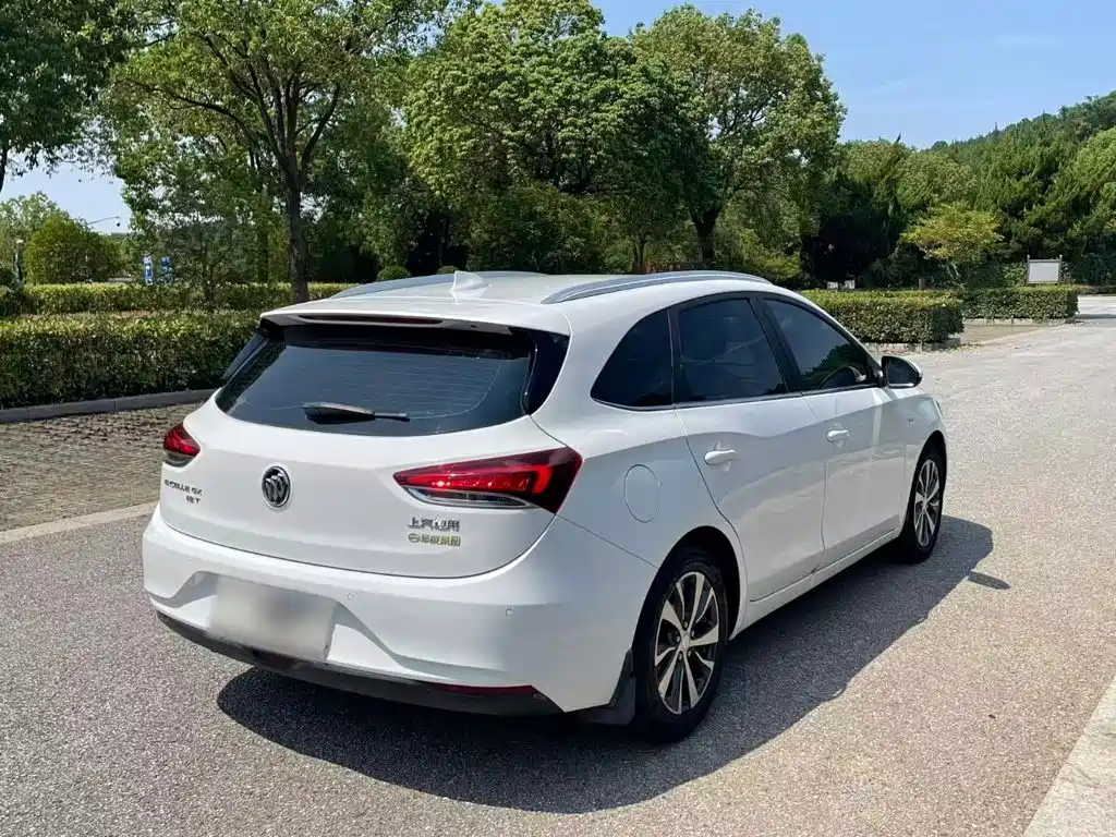 Buick Excelle — миниатюра 7