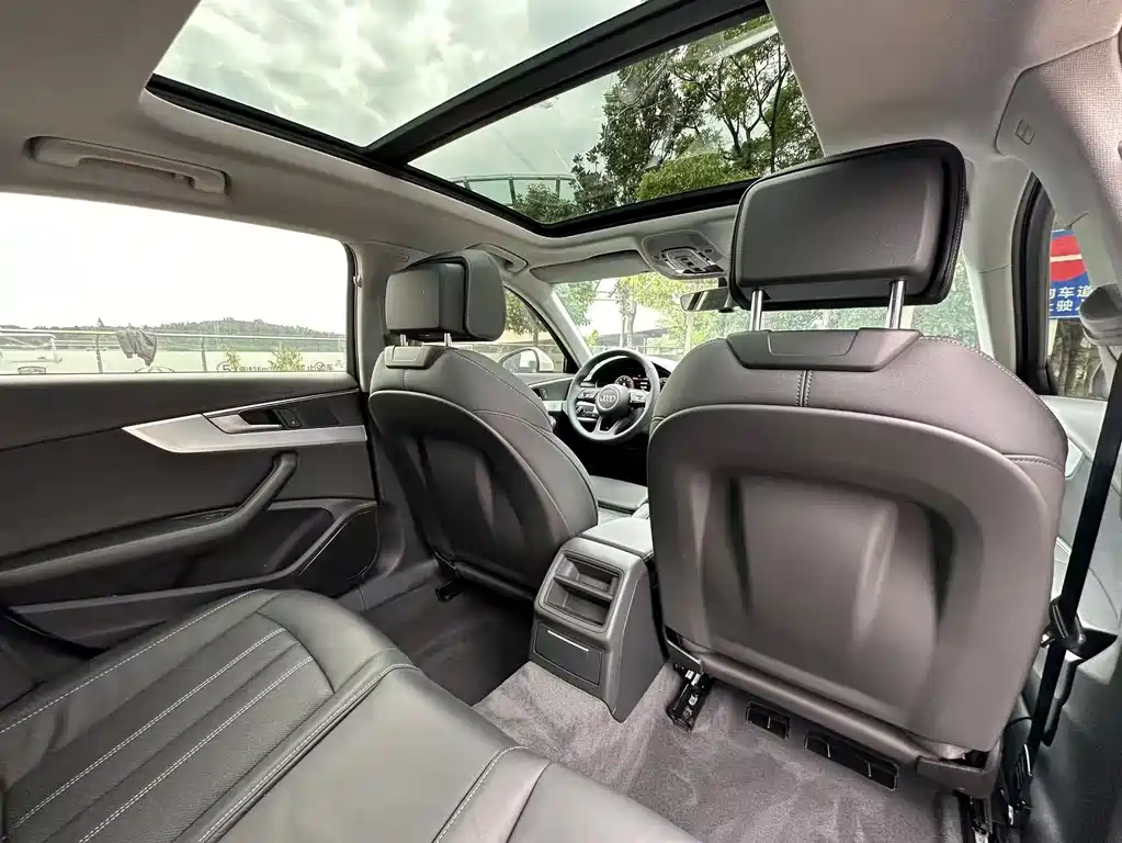 Audi A4L — миниатюра 35