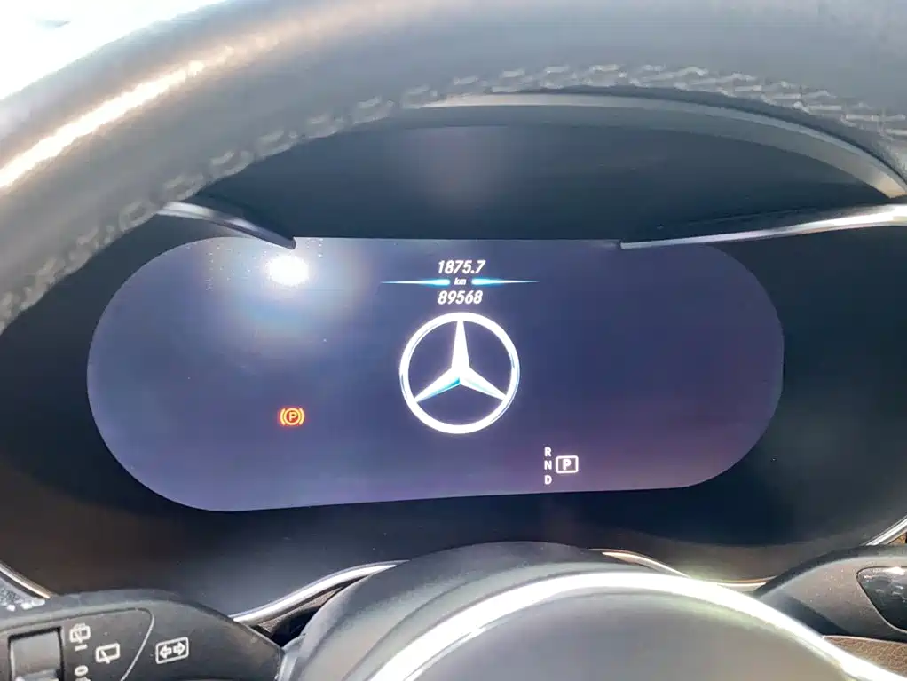 Mercedes-Benz GLC — миниатюра 9
