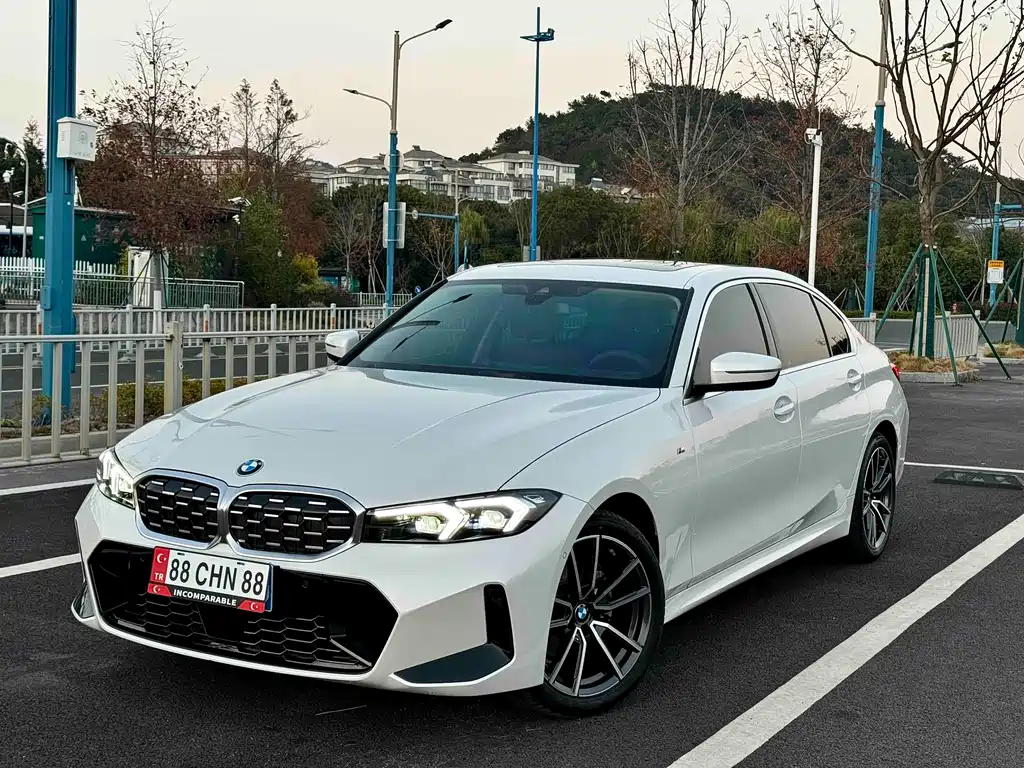 BMW 3 Series 2022