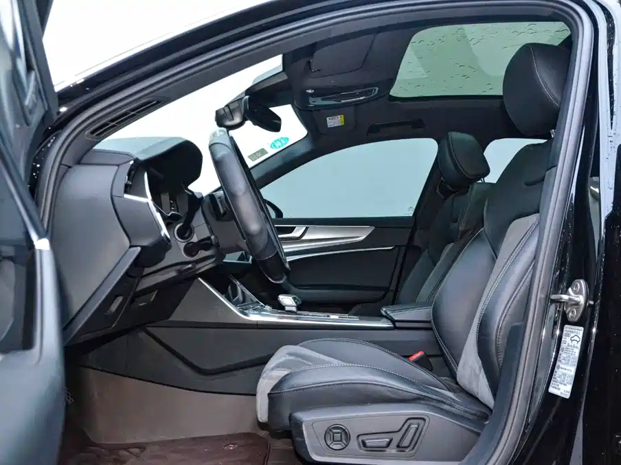 Audi A6L — миниатюра 4