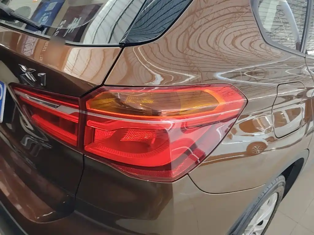 BMW X1 — миниатюра 8