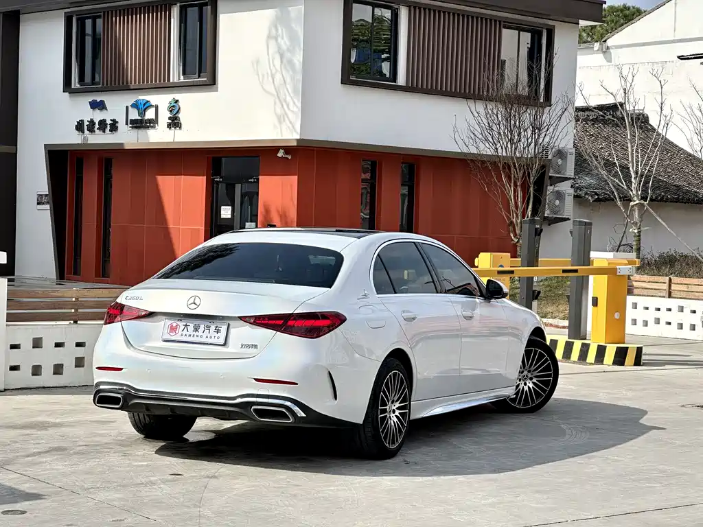 MERCEDES-BENZ C CLASS