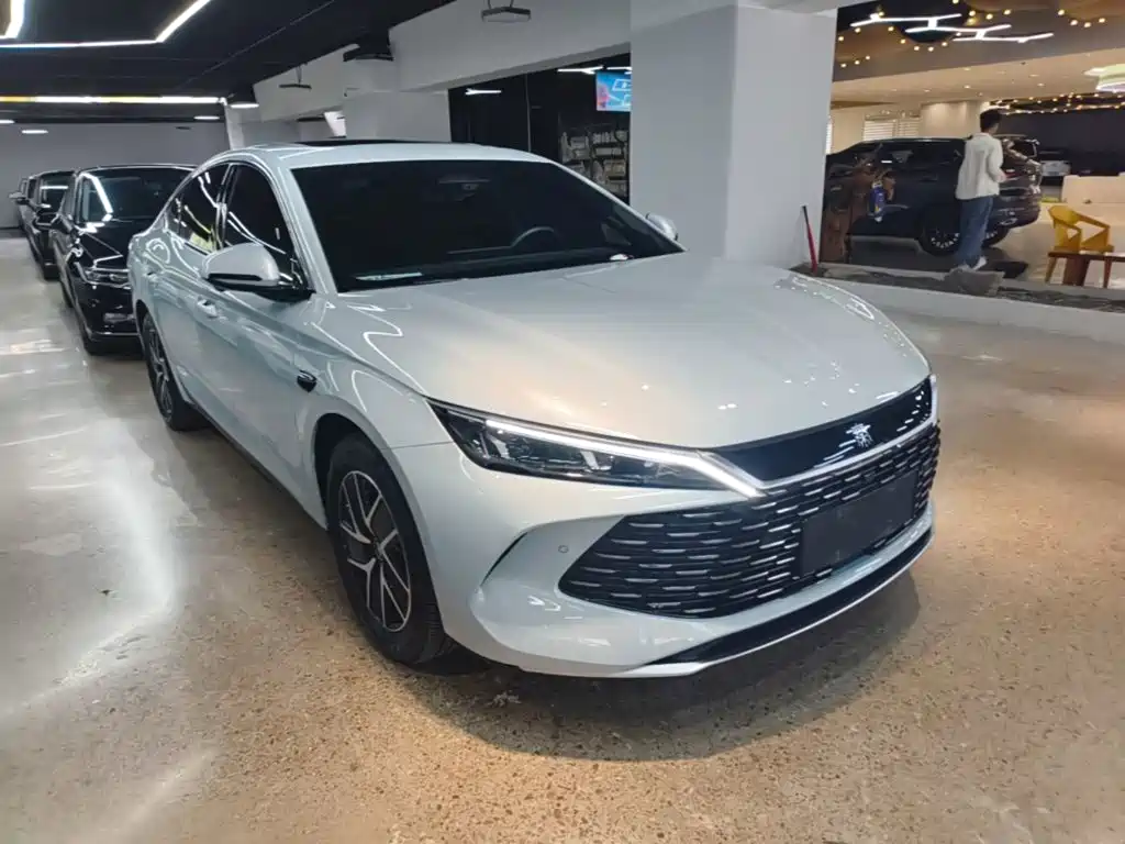 BYD Qin L — миниатюра 4
