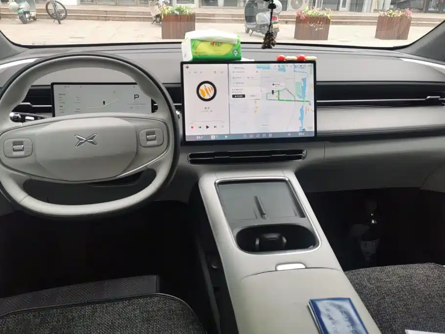 XPeng G6 — миниатюра 12