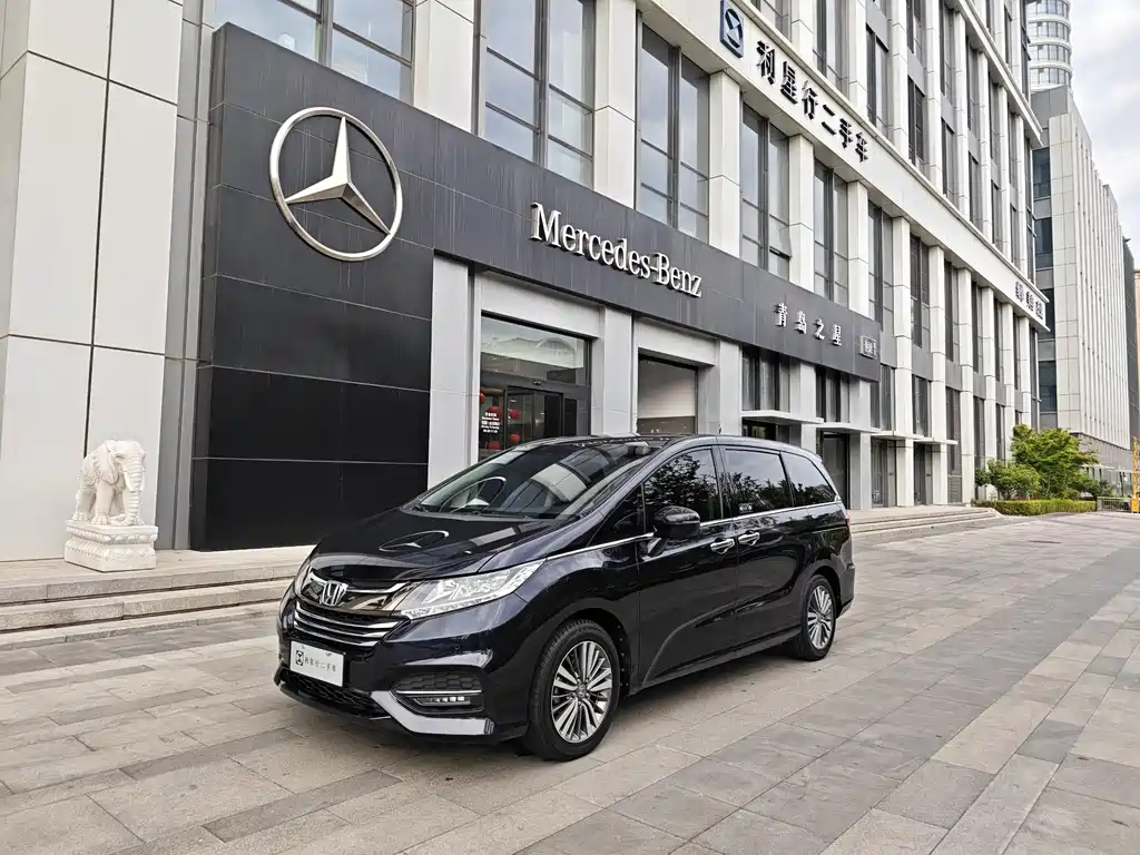Купить Honda Odyssey