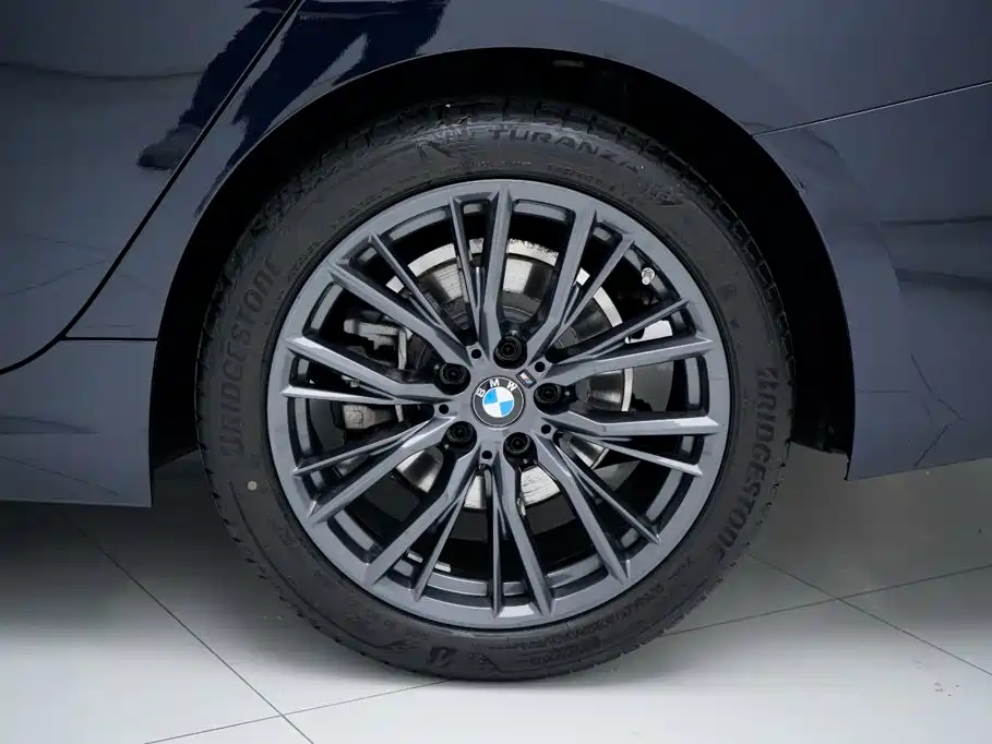 BMW 3 Series — миниатюра 22