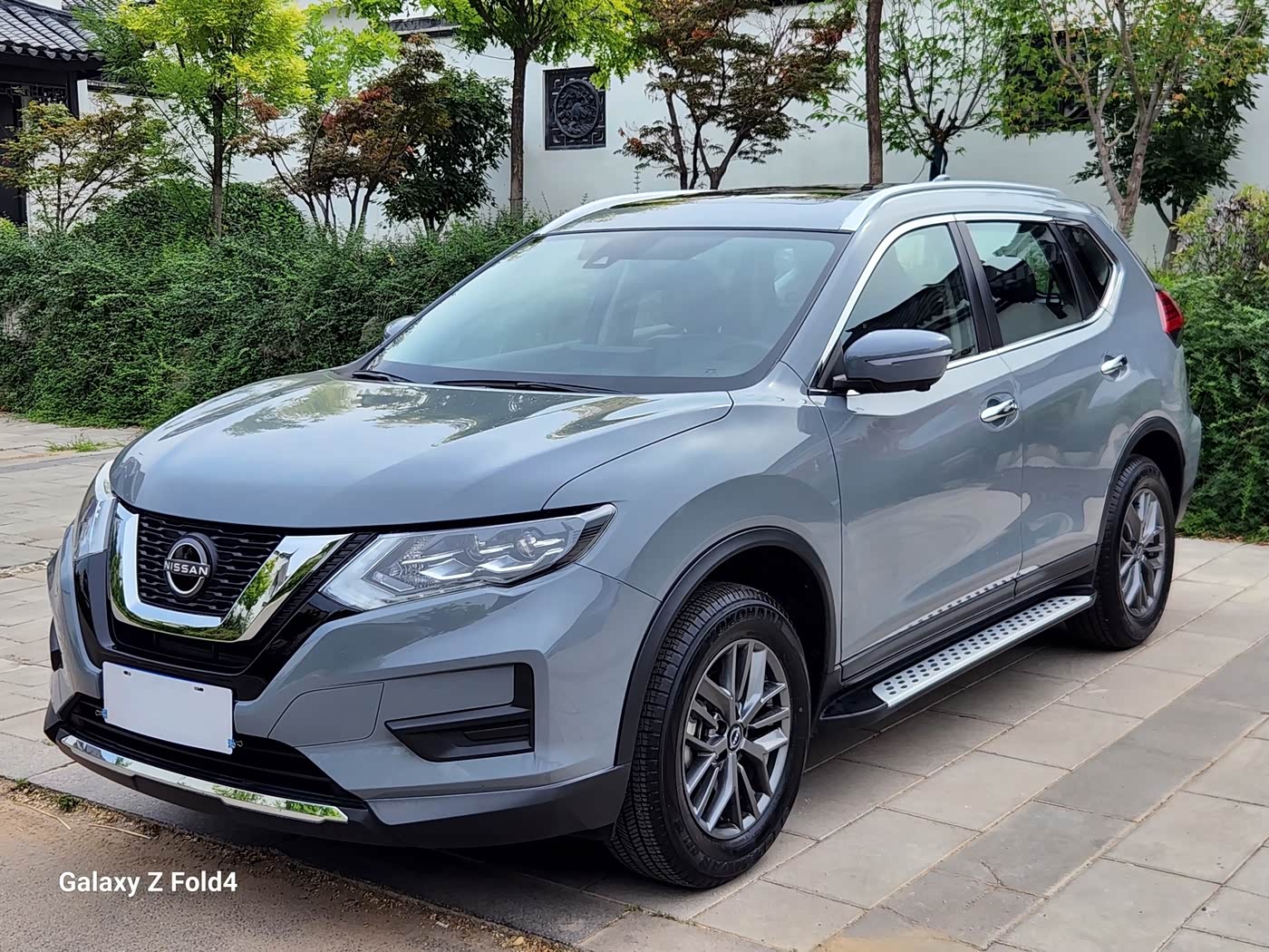 Nissan X-Trail 2.0 л 2025 г. Голубой, пробег 10000 км