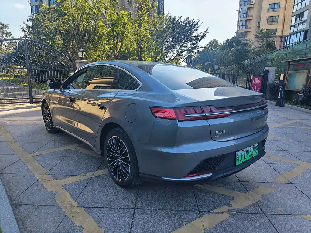 BYD Han — миниатюра 7