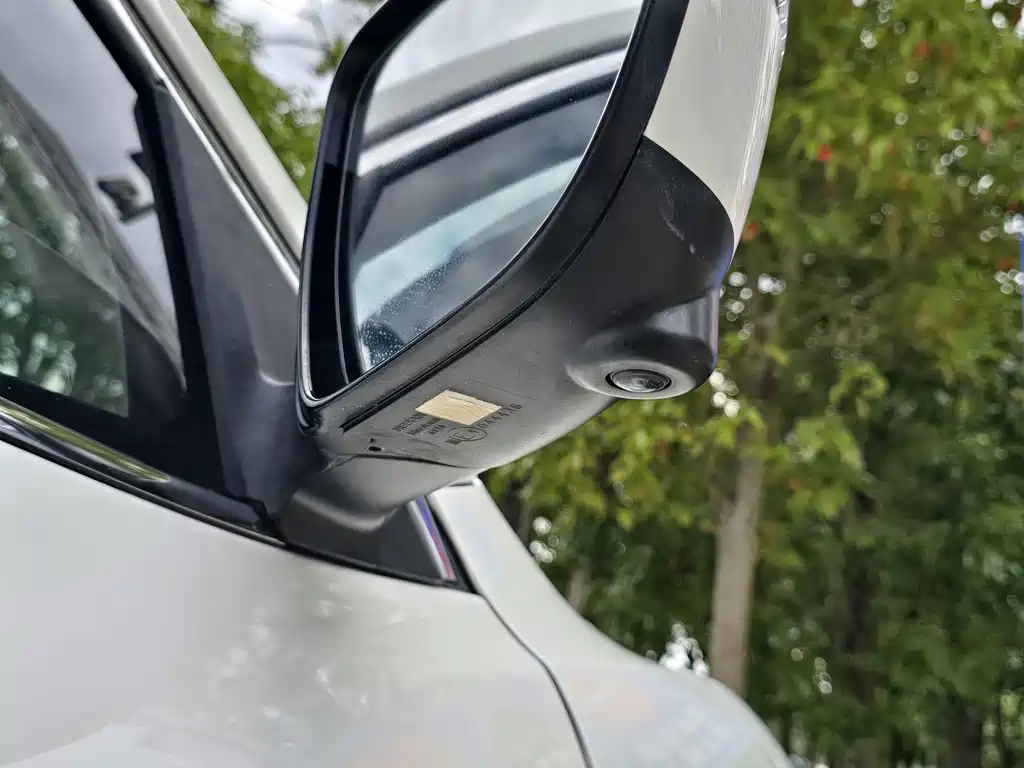 Nissan Qashqai — миниатюра 16