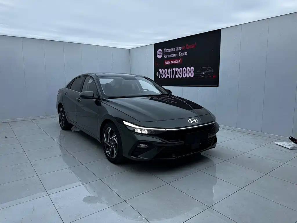 Hyundai Elantra — миниатюра 2