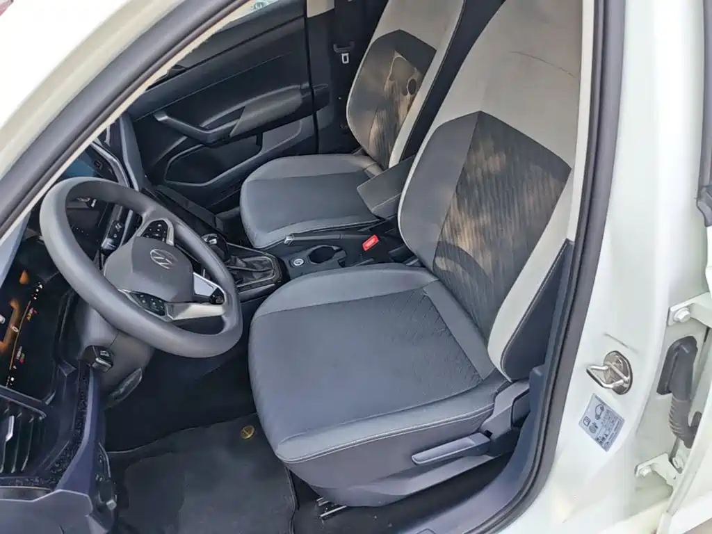 Volkswagen Lavida — миниатюра 15