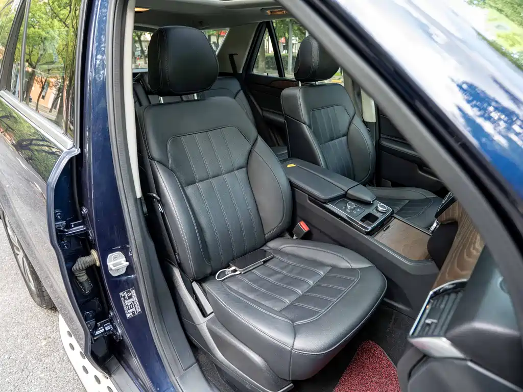 Mercedes-Benz GLE (Import) — миниатюра 8