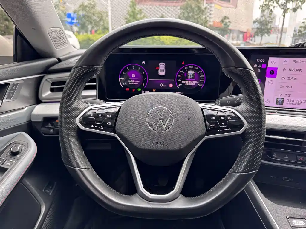 Volkswagen Lamando — миниатюра 8