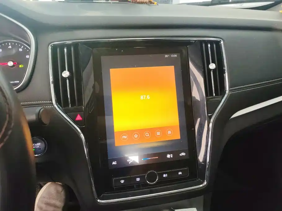 Roewe RX5 — миниатюра 13