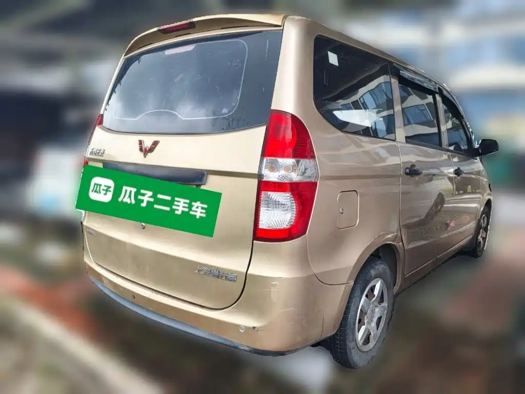Wuling Hongguang — миниатюра 6