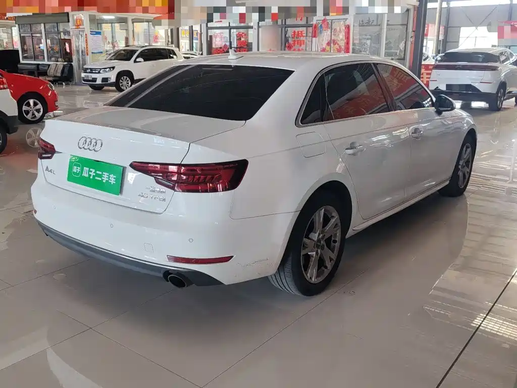 Audi A4L — миниатюра 7