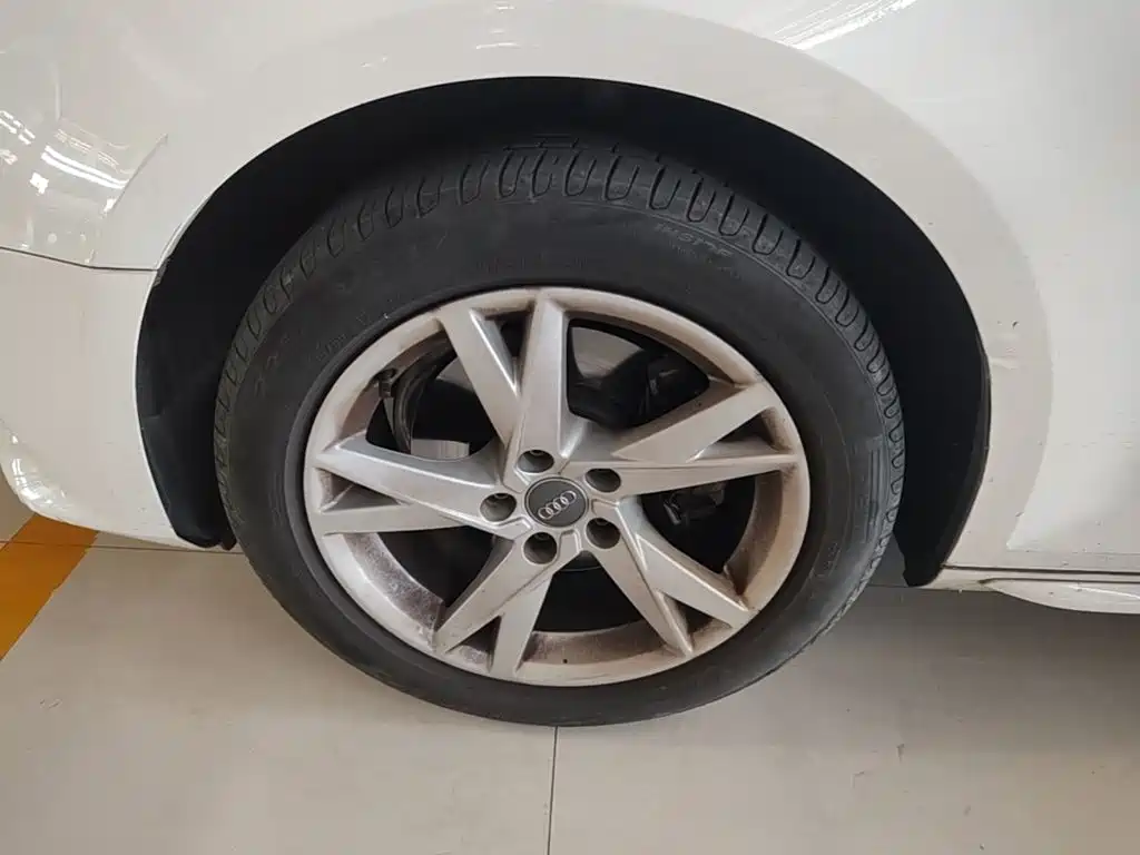 Audi A4L — миниатюра 23