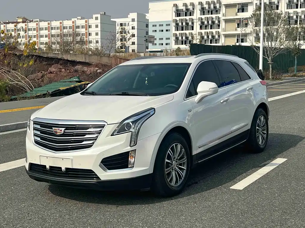 2018 Cadillac XT5 - zdjęcie 1 z 9