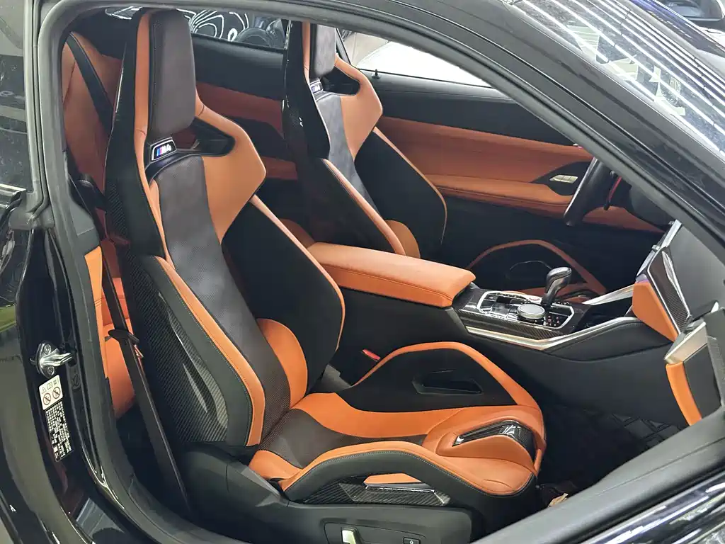 BMW M4 — миниатюра 4