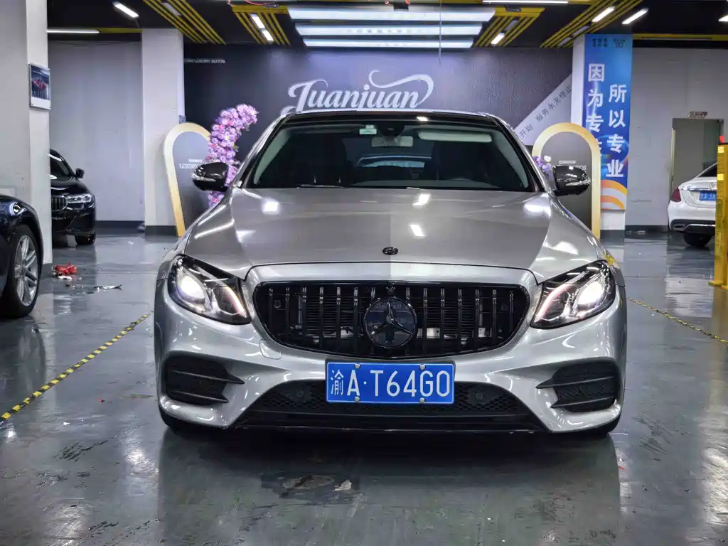 MERCEDES-BENZ E CLASS