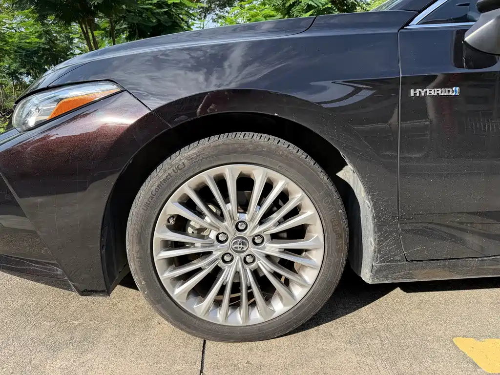Toyota Avalon — миниатюра 4