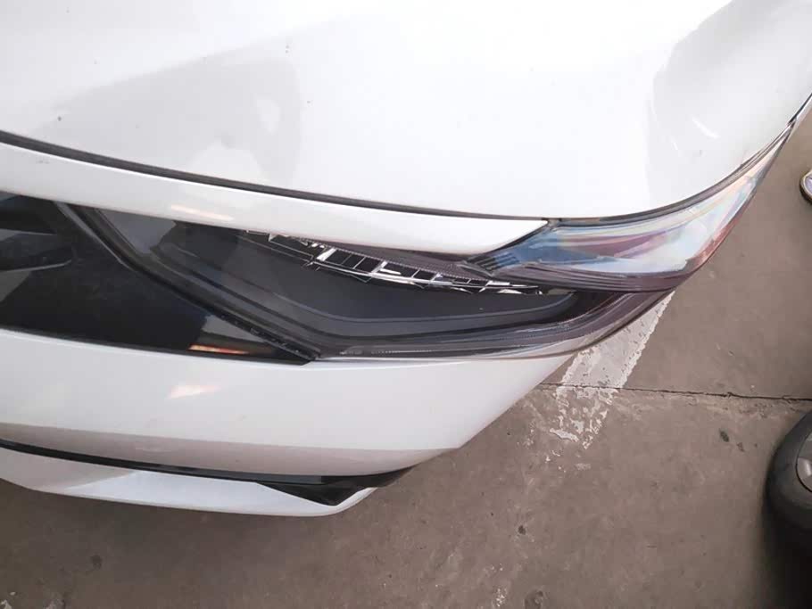 MG MG5 1.0 л 2022 г. Белый, пробег 26600 км