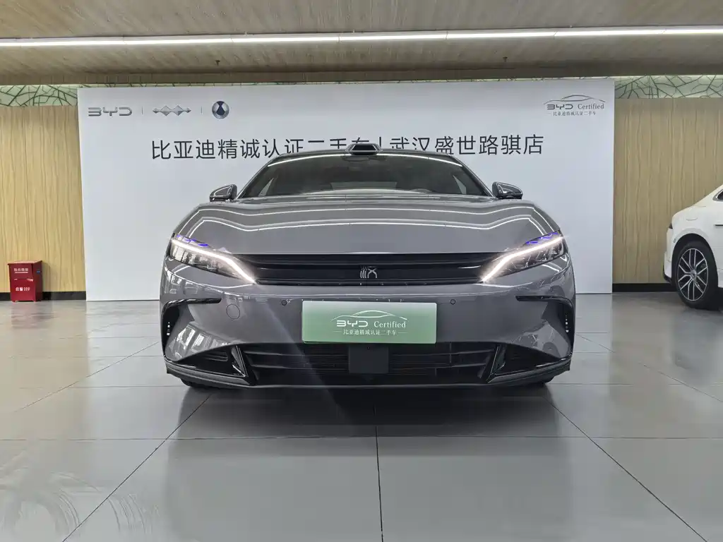 BYD Han 2025 DM-i 125KM Smart Drive