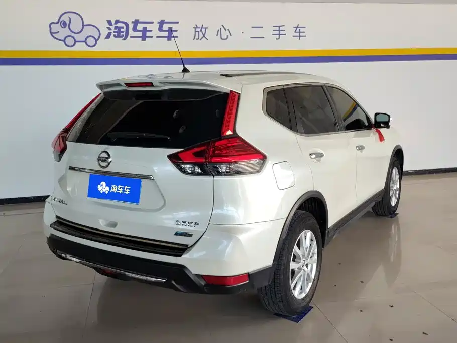 Nissan X-Trail — миниатюра 3