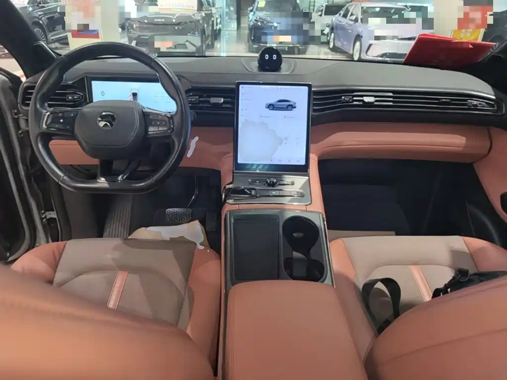 NIO ES6 — миниатюра 10