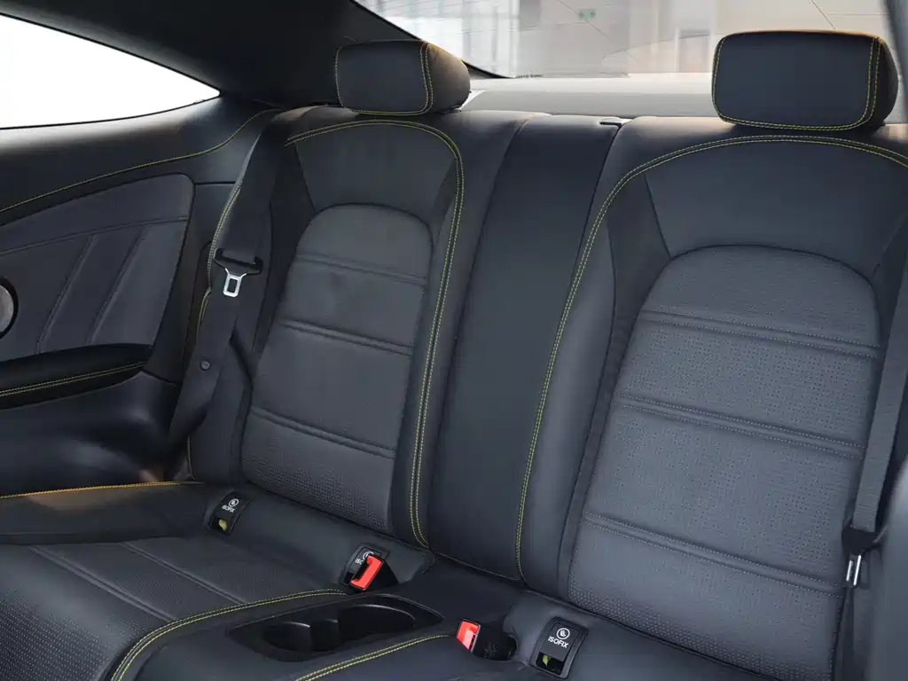 Mercedes-Benz C-Class AMG — миниатюра 16