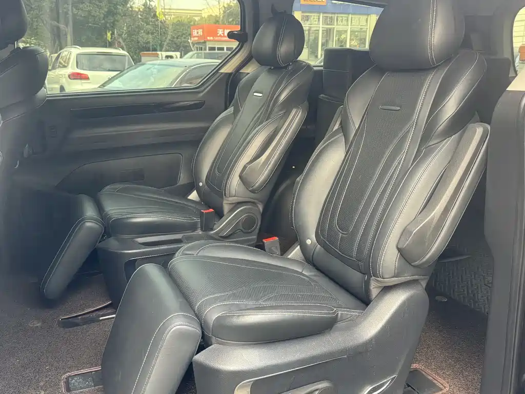 SAIC MAXUS CHASE G10