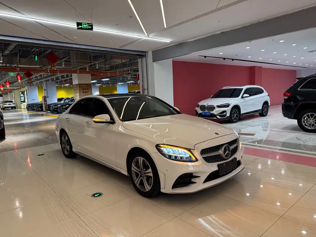 MERCEDES-BENZ C CLASS
