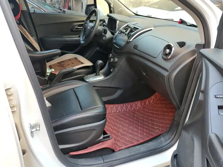Chevrolet Trax — миниатюра 8